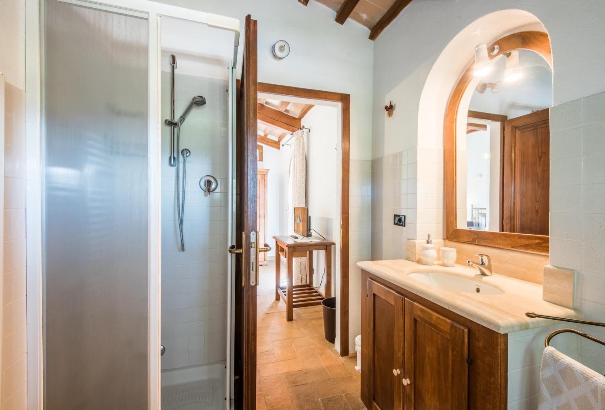 Glicine Apartment Podere Giardino Монталчино Екстериор снимка